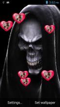 Skulls Heart Live Wallpaper APK Download for Android