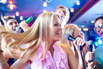 Sing karaoke &amp; record APK Download for Android